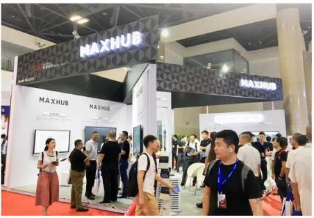 從交易型到溝通型營(yíng)銷(xiāo)，你只差了一個(gè)MAXHUB智慧廳堂營(yíng)銷(xiāo)系統(tǒng)