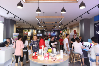 陜西首家移動(dòng)京東專賣店正式開業(yè)，2018年計(jì)劃省內(nèi)開業(yè)100家