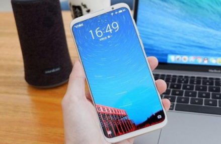 這屆iPhone真的不行了 現(xiàn)在還不如買個(gè)魅族16th劃算？