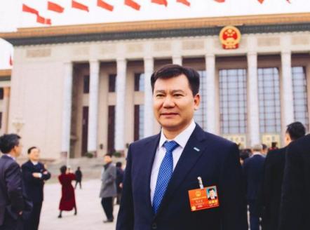 張近東《人民日報(bào)》建言：建立覆蓋全社會(huì)征信系統(tǒng)