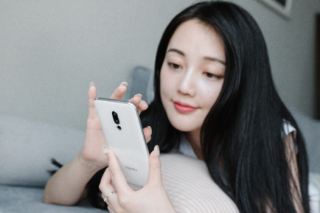 開學(xué)軍訓(xùn)不想曬成非洲小學(xué)弟？魅族Care for You三防面罩呵護(hù)你
