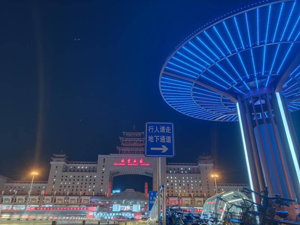 長續(xù)航大內(nèi)存，華為麥芒7帶你體驗AI拍攝的樂趣