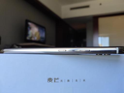全面屏+四鏡頭手機，麥芒7值得入手嘛？