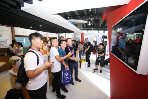 2018天翼展開幕，京東與中國電信達成45000家門店合作