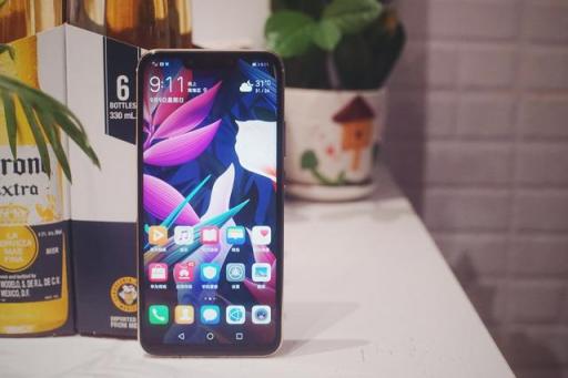 華為穩(wěn)了！麥芒7雙光束3D效果遠超金色iPhone