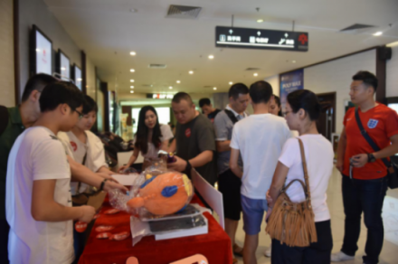 迅雷會(huì)員首期觀影會(huì)：臺(tái)風(fēng)來(lái)臨前，也吹不散大家的熱情