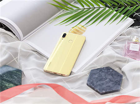 隨手一拍，記錄生活！迪信通強(qiáng)烈推薦這四款拍照強(qiáng)機(jī)！