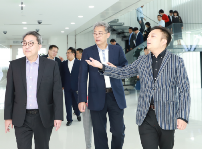 光大集團董事長李曉鵬到訪特斯聯(lián) 打造新經(jīng)濟核心引擎