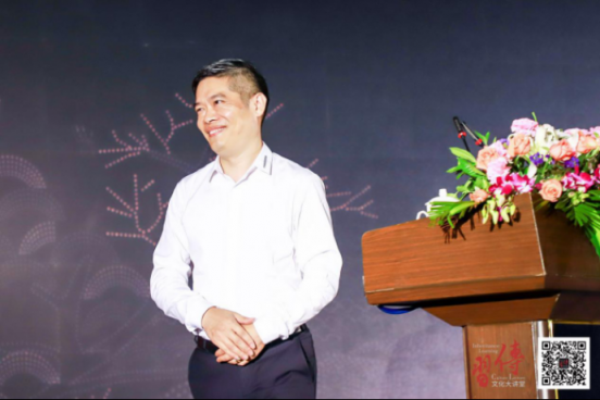 簡(jiǎn)一傳習(xí)文化大講堂再啟迪：探尋中國(guó)名門(mén)教育 為精神升級(jí)