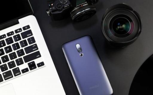 老外嫌棄新iPhone美顏太假？那他們可能沒用過這款國產(chǎn)手機(jī)