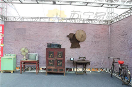 四十年縣鎮(zhèn)市場的發(fā)展變遷，小鎮(zhèn)不小，智慧零售帶來“大城服務(wù)”