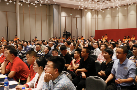 “支付新視界”錢客多2018年度新品發(fā)布會盛大舉行