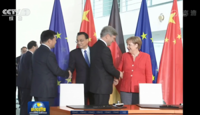 張近東頻繁在國(guó)際場(chǎng)合發(fā)聲，到底下的是哪步棋？