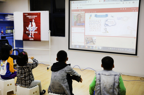 走進(jìn)韋哲樂高教室，vipJr這堂“科技”英語課不一般