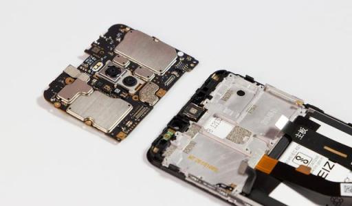 魅族Note8拆解：原來(lái)6400次跌落不碎屏的秘密在這里！