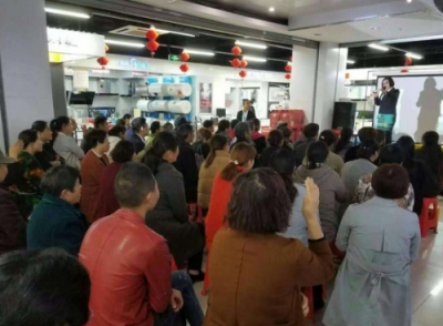 蘇寧在縣鎮(zhèn)市場(chǎng)掀起雙十一購(gòu)物風(fēng)暴 服務(wù)助力城鄉(xiāng)消費(fèi)升級(jí)