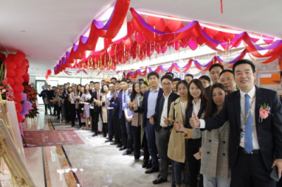 樹立新標桿打造新服務(wù) 一站式企業(yè)服務(wù)平臺頂呱呱入駐上海