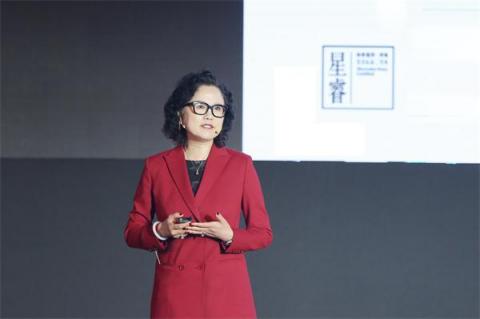 數(shù)鼎創(chuàng)始人蓬蕾于奔馳全國(guó)二手車大會(huì)發(fā)表演講