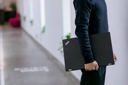 神秘強(qiáng)大的小黑本，ThinkPad P52產(chǎn)品解析
