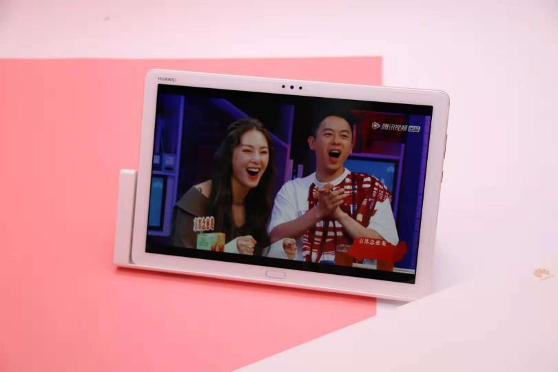 雙十一時尚新品出街 華為平板M5青春版1749元起火爆開售！