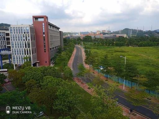 魅族V8評測：你對千元機(jī)的期望，這里都可以找到