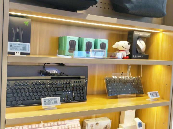 客流增長10倍，月銷售額翻番，包頭京東專賣店的運(yùn)營秘籍