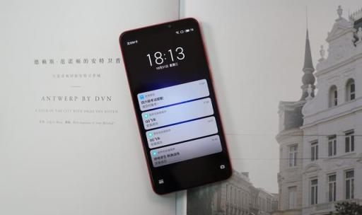 熬了整整14個小時，終于把這臺魅族Note8用到?jīng)]電!