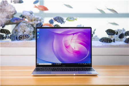 MacBook Air更新乏力？HUAWEI MateBook 13屏占比和便攜性大獲全勝
