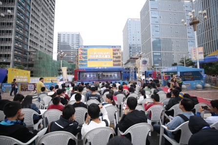 當(dāng)小沃大篷車遇上廈門國際動漫節(jié) 掀起強(qiáng)勁線下新文娛風(fēng)潮