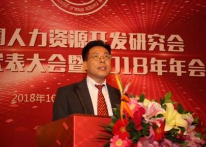 對(duì)話百度高級(jí)副總裁劉輝：AI時(shí)代，HR也要有AI思維