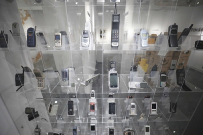 從大哥大到智能手機(jī)，這個(gè)展覽帶你回憶青蔥歲月