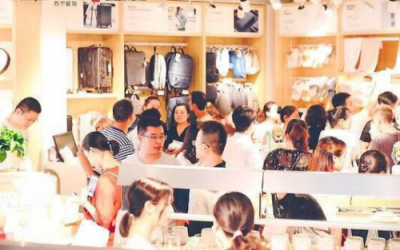 從大哥大到智能手機(jī)，這個(gè)展覽帶你回憶青蔥歲月