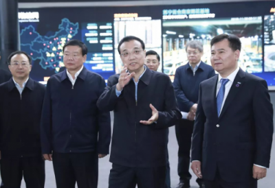 AI+零售怎么玩？總理點(diǎn)贊蘇寧智慧零售“騰云駕霧”