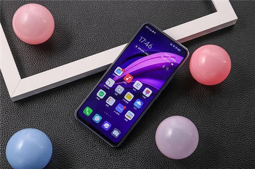 游戲滿(mǎn)幀運(yùn)行！5G性能先鋒vivo Z6超強(qiáng)性能帶來(lái)全新體驗(yàn)