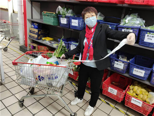 家樂(lè)福店長(zhǎng)的“全民營(yíng)銷戰(zhàn)役”：日均推廣超百單，生鮮成“殺手锏”