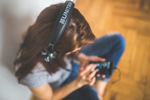 三大熱門HiFi APP，VIPER HiFi高性價(jià)比坐擁千萬級(jí)無損曲庫