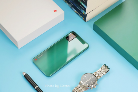 堅(jiān)果Pro3領(lǐng)券價(jià)2299元起，配件開啟秒殺活動(dòng)堅(jiān)果手機(jī)會(huì)員日來了！