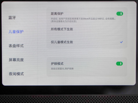 誰(shuí)是新晉帶屏智能音箱王者？天貓精靈CC10VS小愛觸屏8評(píng)測(cè)