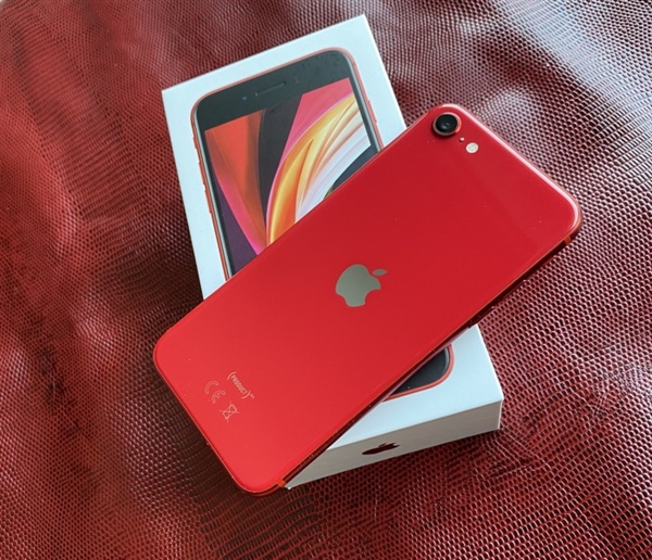 安卓沉默！新款iPhone SE內(nèi)置3GB內(nèi)存：配A13無愧性能小鋼炮