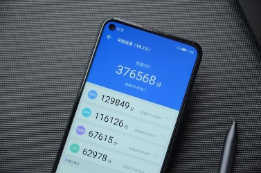 榮耀30S性能為王，橫掃同檔位5G手機