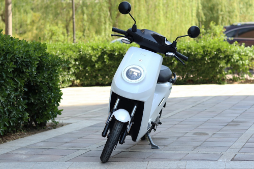 新國標(biāo)之下的爆品，小牛智能電動車MQi2昨晚發(fā)布啦