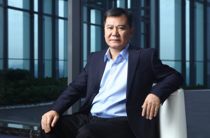 激發(fā)新消費拉動內霚???