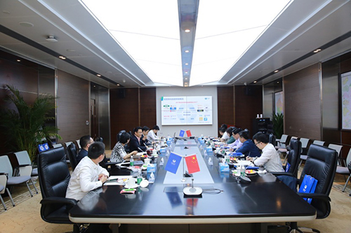 中國中小企業(yè)協(xié)會(huì)李子彬會(huì)長等 點(diǎn)贊天九共享抱團(tuán)發(fā)展模式