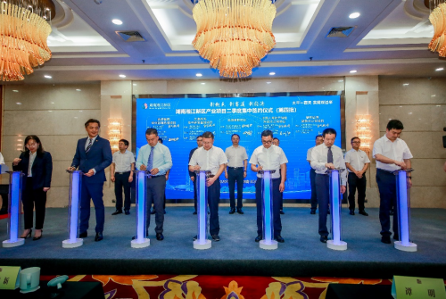 大唐高鴻與湘江新區(qū)簽署車聯(lián)網(wǎng)商業(yè)化應用戰(zhàn)略合作協(xié)議