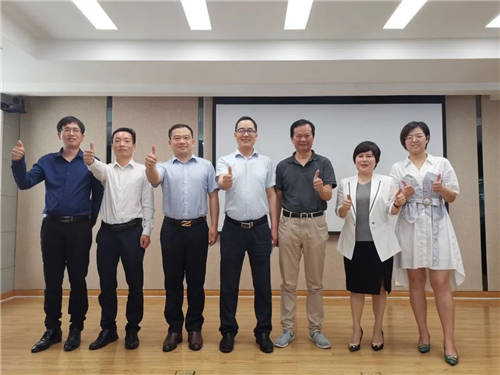 一只雞做到年銷30億，老鄉(xiāng)雞攜手藍(lán)凌打造合同管理系統(tǒng)
