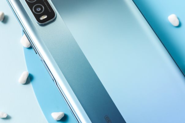 vivo Y70s迎來冷萃銀新配色，7月28日正式上市