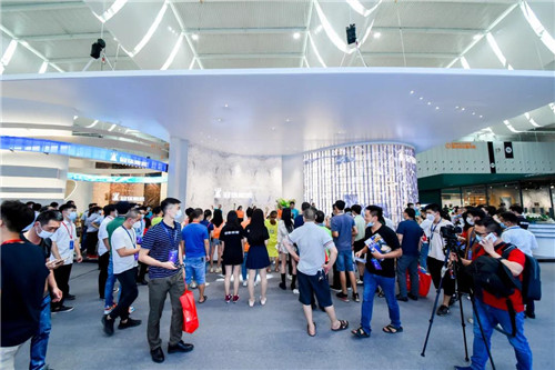 實(shí)力派偶像！冠珠陶瓷潭洲展五大亮點(diǎn)打造“向往的城市“