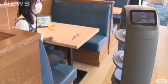 日本餐飲業(yè)正在推廣送餐機(jī)器人:無接觸配送，避免人員接觸