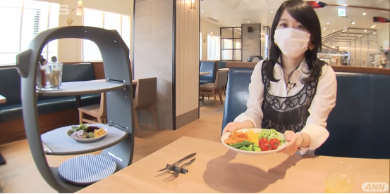 日本餐飲業(yè)正在推廣送餐機(jī)器人:無接觸配送，避免人員接觸