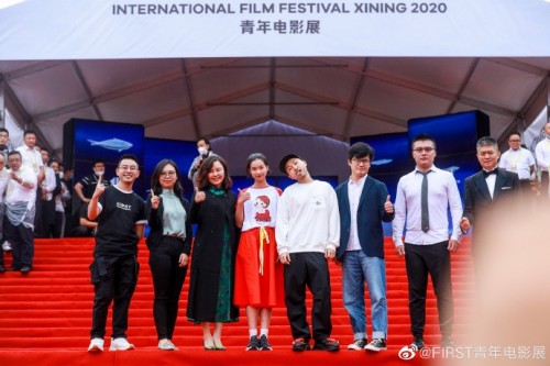 海信視像“拍了拍”你，快來看FIRST電影展星光紅毯！